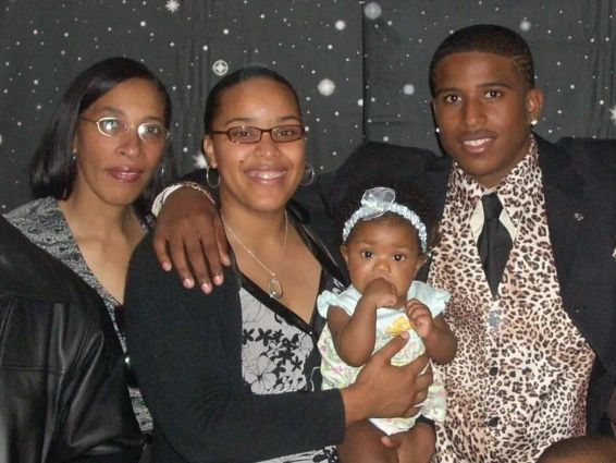 Quincey Wagner's Grandma Phenia Mae (left), Aunt Nakima Ward, cousin Jayla and Father Bobby Wagner. 